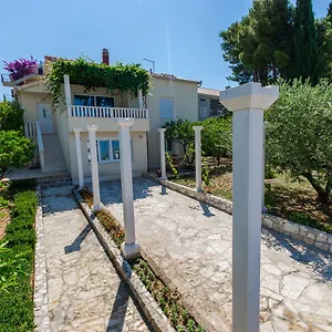 Apartment Maja, Trogir
